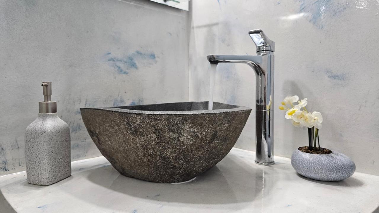 Bayview Villa With Jaccuzi - Milos Zefiría Esterno foto