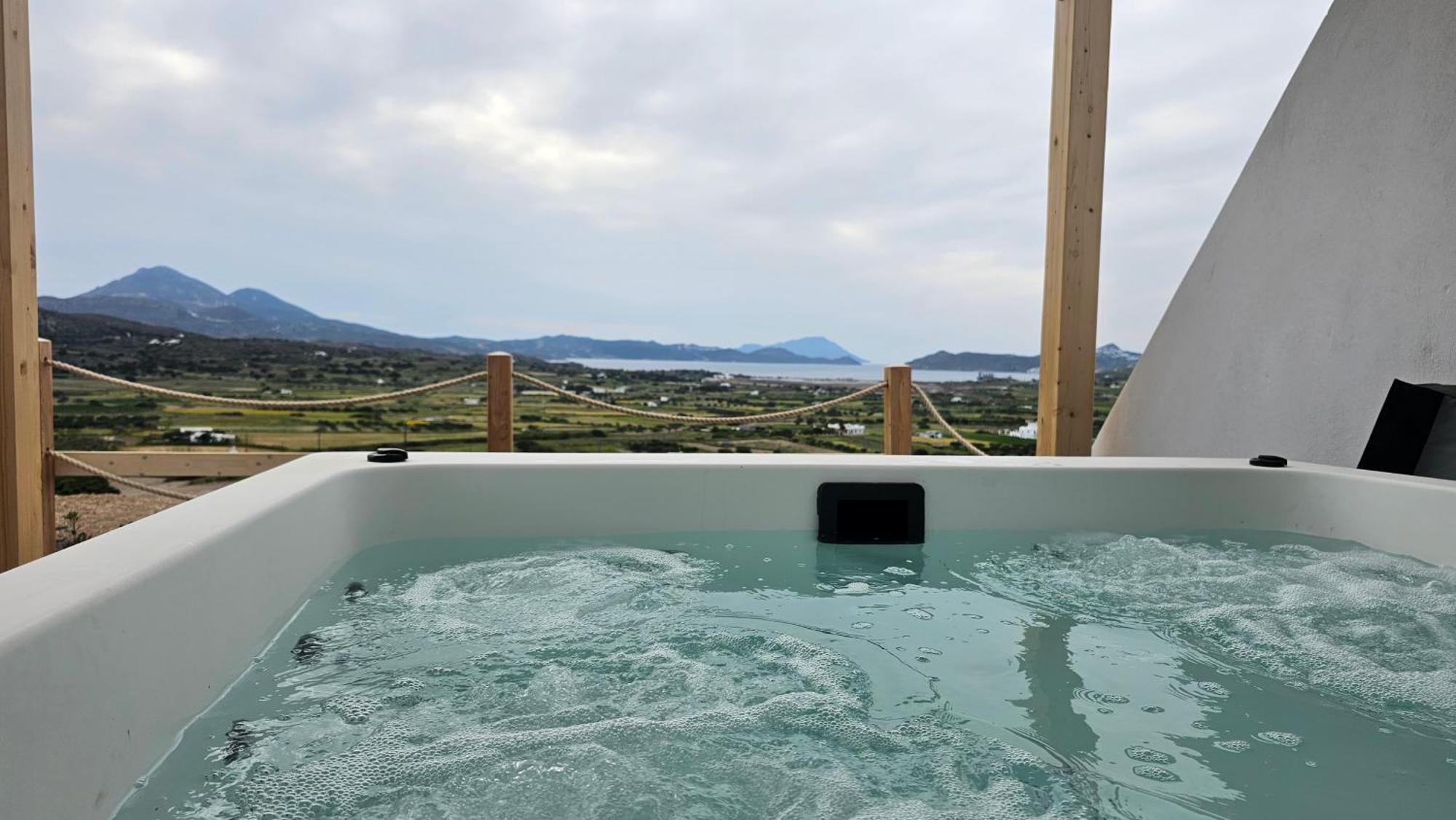 Bayview Villa With Jaccuzi - Milos Zefiría Esterno foto